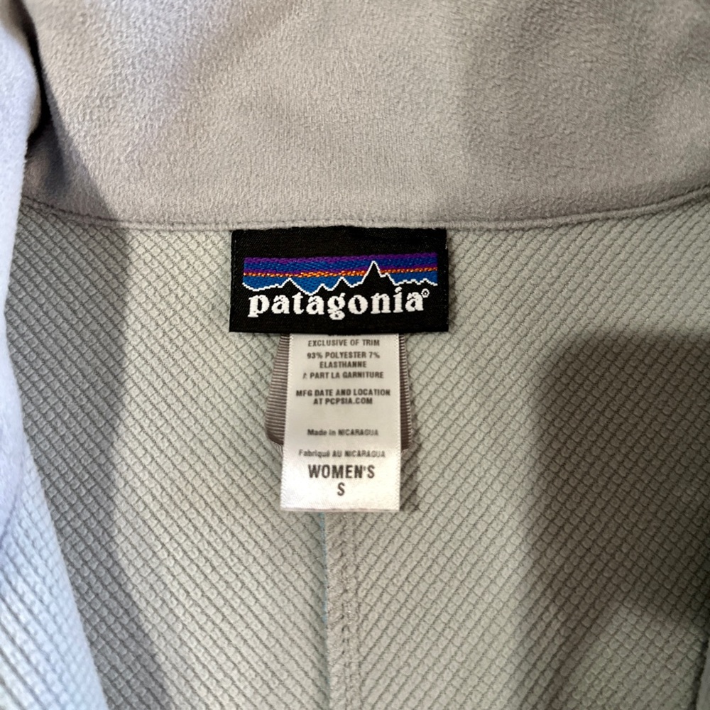 Patagonia Women's Blue Jacket - Picture 2 of 2